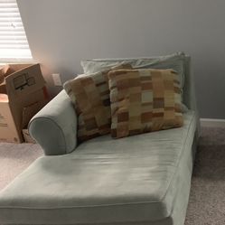 Microfiber Chaise Lounge Set W/4 Pillows