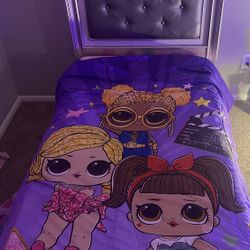 Twin Bed 