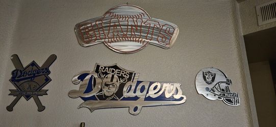 Custom Steel Signs 