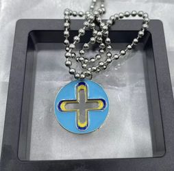 Frank Ocean Homer Plus Necklace for Sale in Lynchburg, VA Frank Ocean Homer Plus Necklace for Sale in Lynchburg, VA