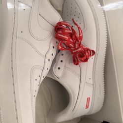 Air Jordan's Supreme Men 9.5