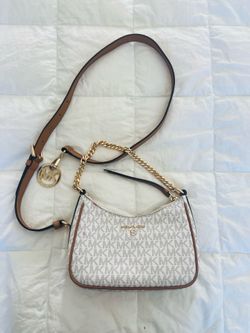 MK cross body