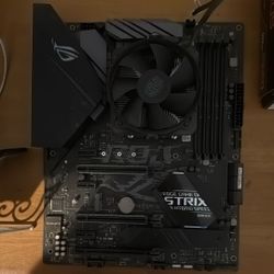 Asus ROG Strix B450-F ii AMD Ryzen 5 5600x