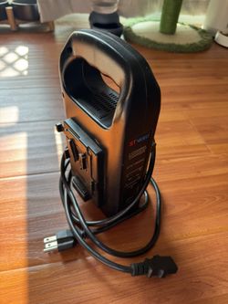 2-Channel V-mount Charger and V-mount Battery 