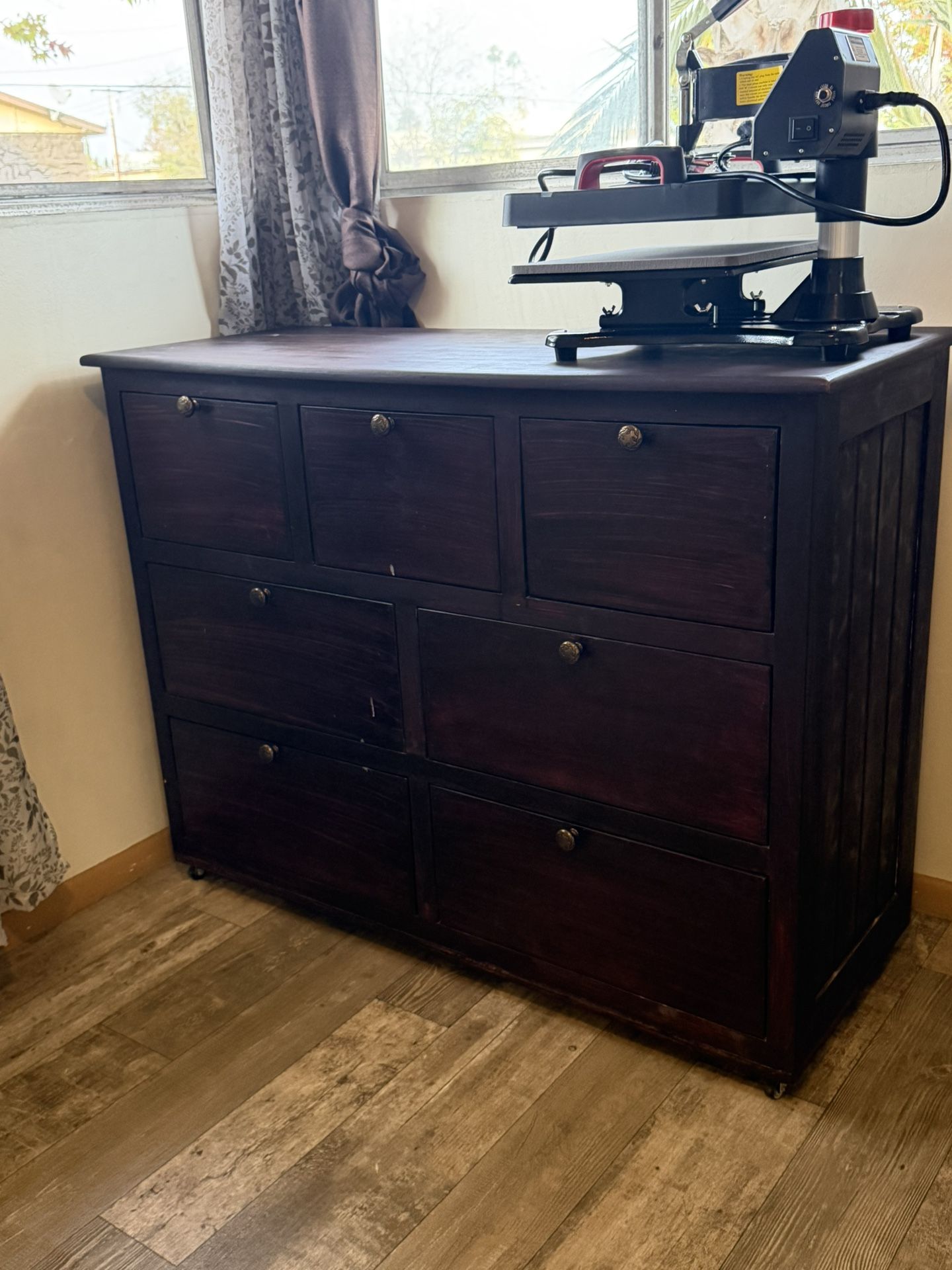 Drawer Dresser