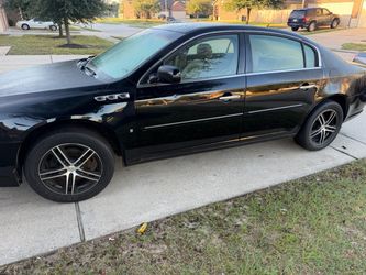Buick Lucerne nice