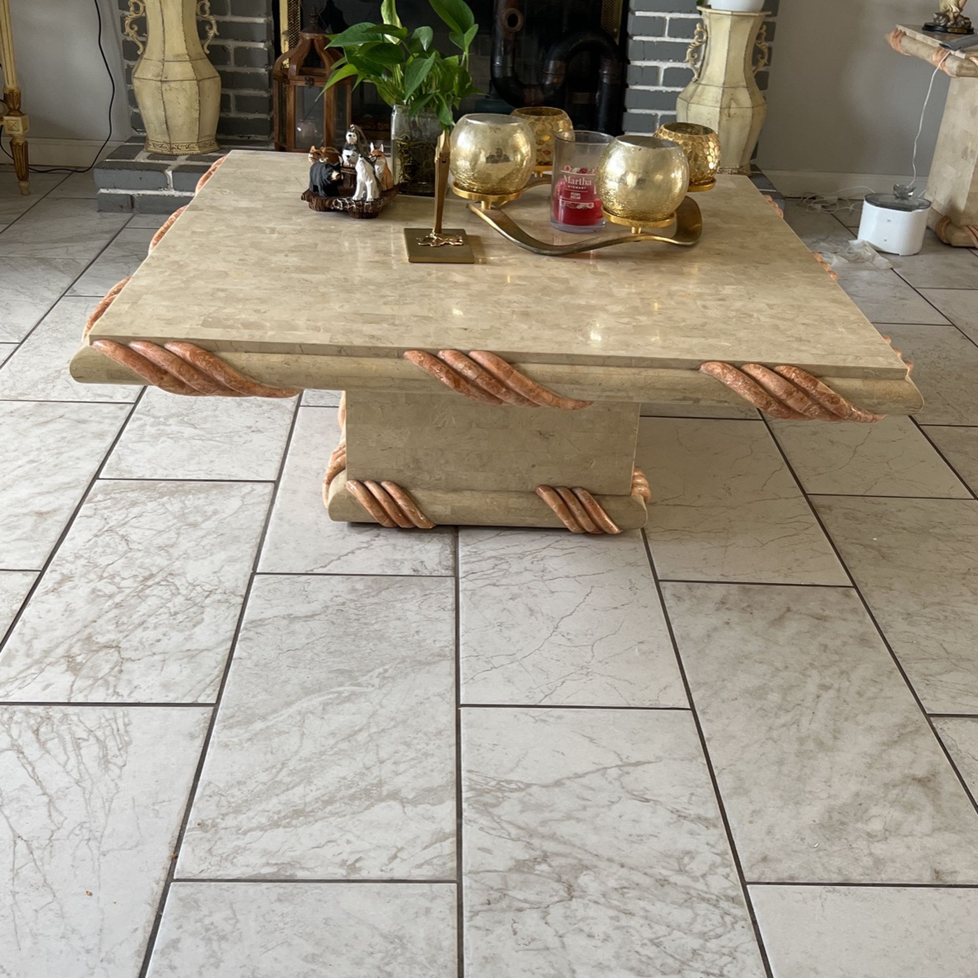Coffe Table