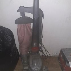 Kirby Vacuum With All Accessories Mint 