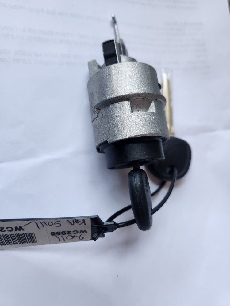2011 KIA Soul Ignition Switch