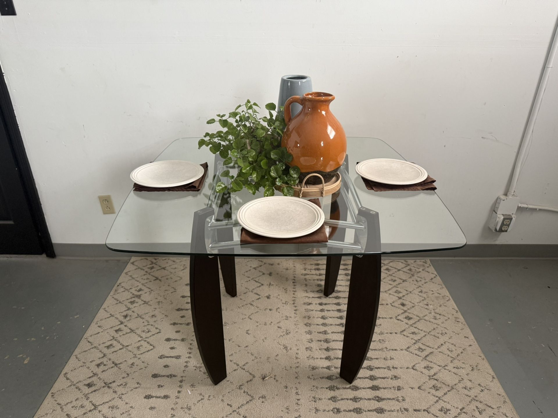 Modern Glass Table (Delivery Available)