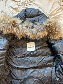 Women’s Small Moncler Puffer
