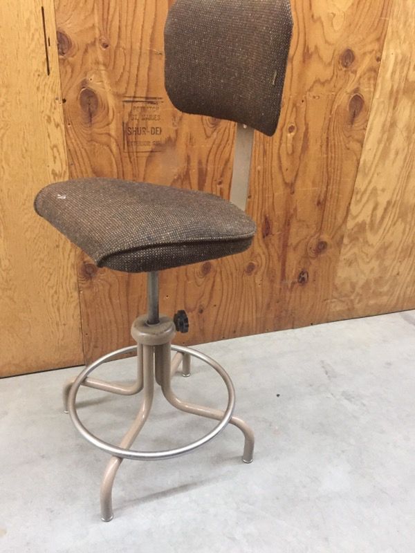 Swivel chair vintage