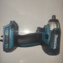 Makita Xwt12