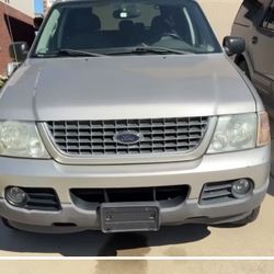 2003 Ford Explorer