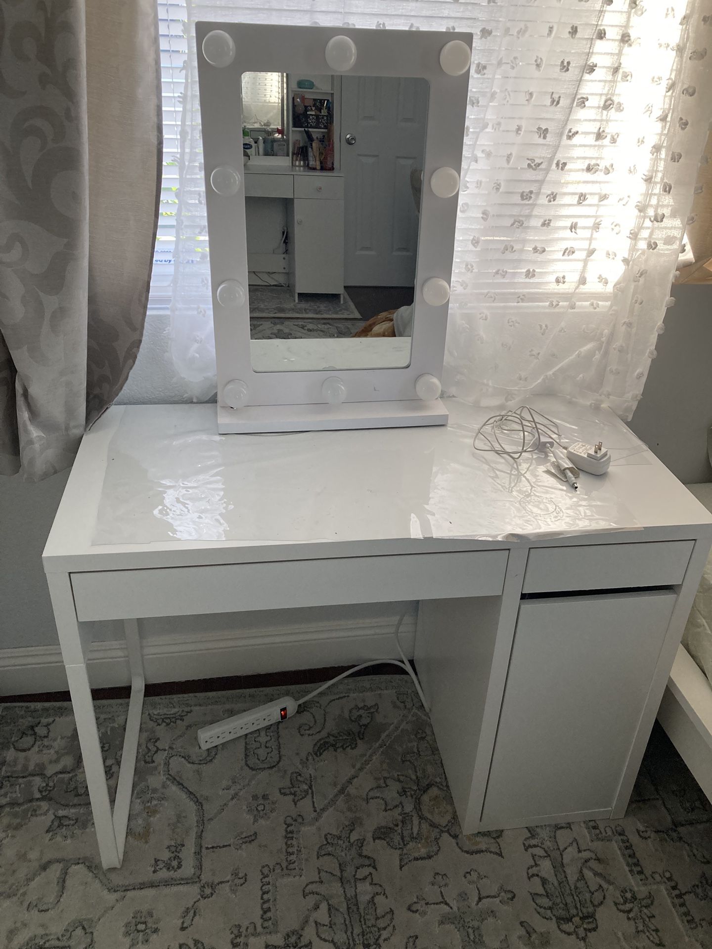Vanity Desk With Mirror (optional)