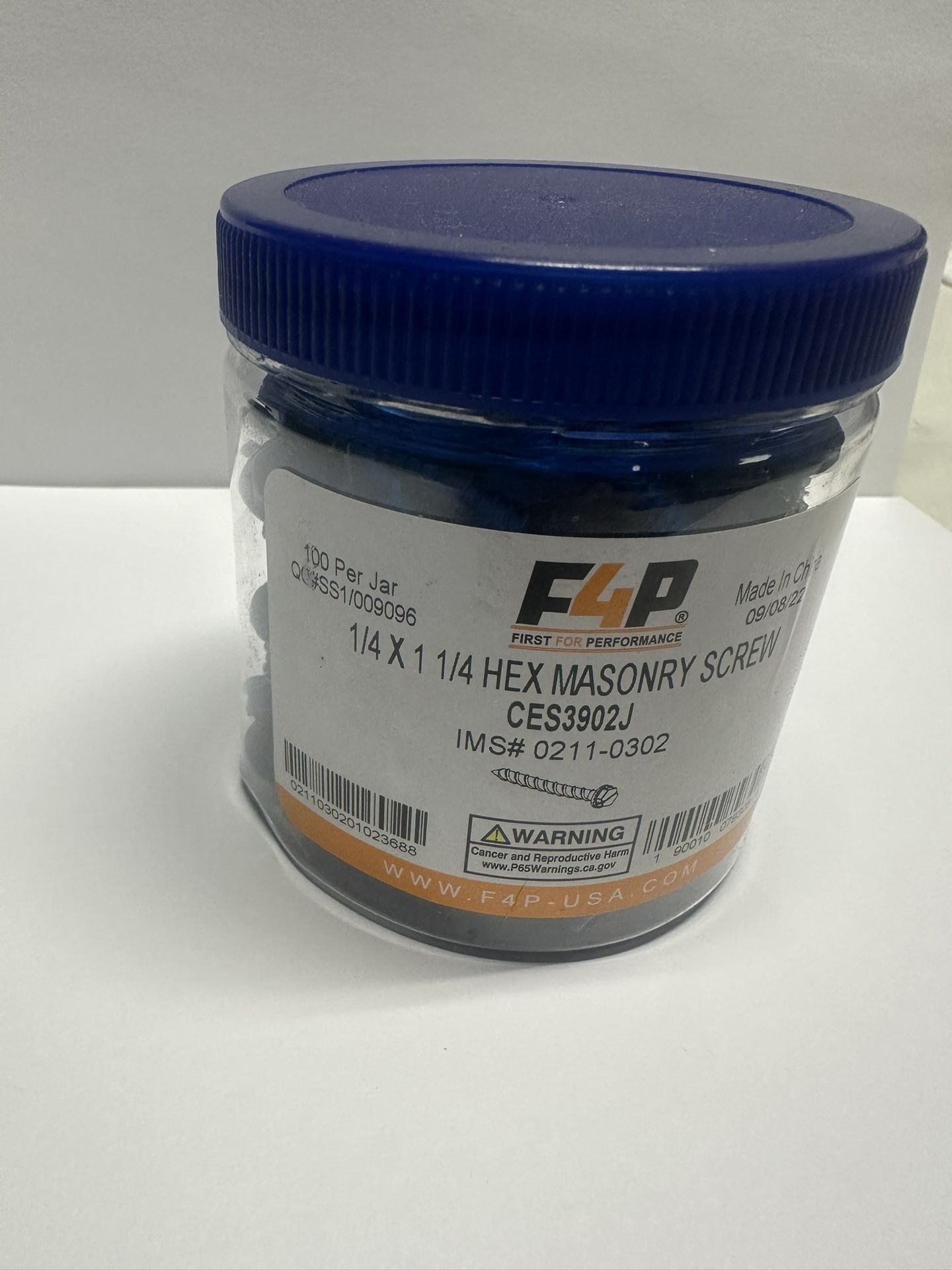 1 1/4 Concrete Screws