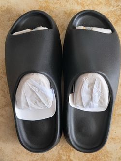 Yeezy Slides