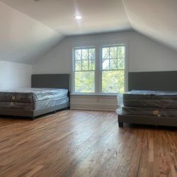 💯2 FULL SIZE BED AND MATTRESS SET $650 2 QUEEN SIZE SETS $750 Delivery included! 