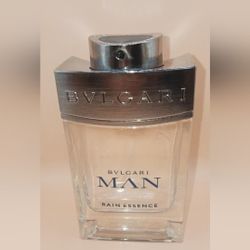 Bvlgari Man Rain Essence Men 3.4 oz 100 ml Eau De Parfum Spray
Full bottle no box 

