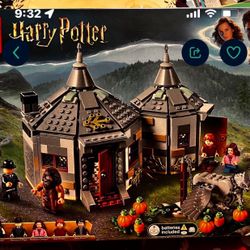 LEGO Harry Potter Hagrid's Hut: Buckbeak's Rescue 75947 Retired