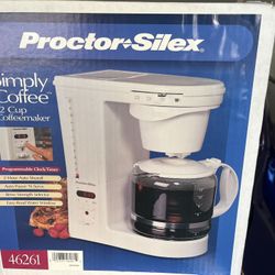 Proctor Silex 12 Cup with Many Features