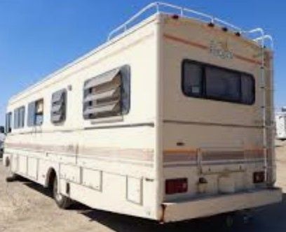 1990 Bounder 33' motorhome 42k original miles 454 automatic 3 speed (Thurston county)