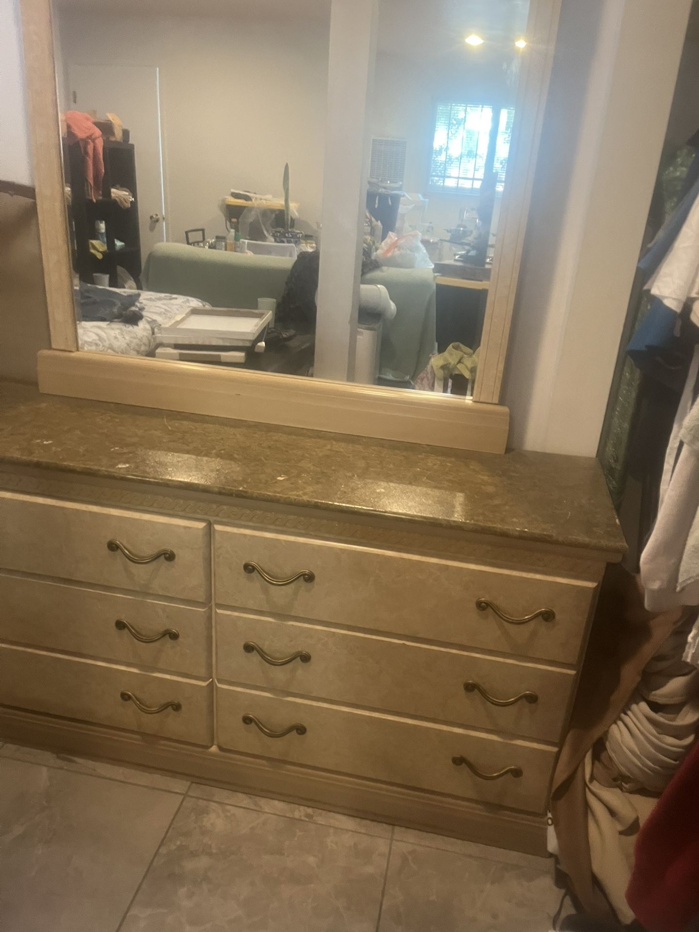 King Bedroom Set