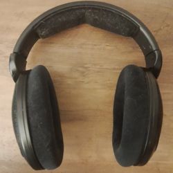 Sennbeiser HD 400 PRO Headphones