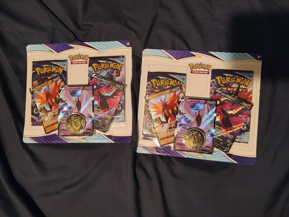 Pokemon Center Chilling Reign ETB Error Compensation Packs