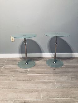 Frosted, end table (set of 2)