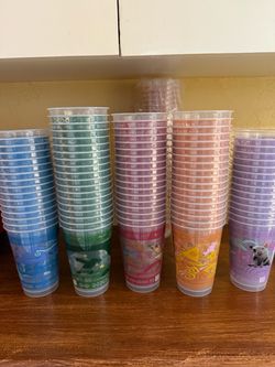Moana cups