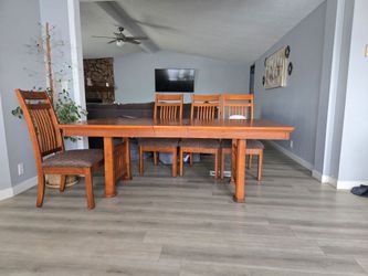 Dinning table