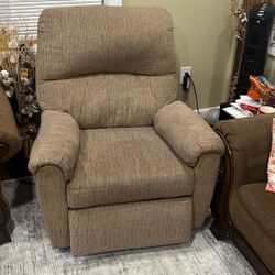 Living Room Set With Recliner With Two Rugs Free