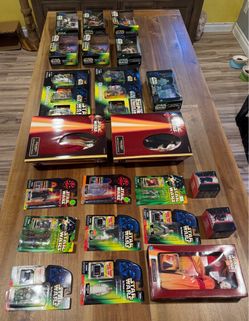 Giant Lot Star Wars Action Figure Collection Lot