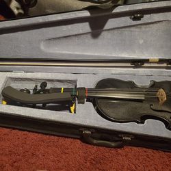 Cremona Black Violin