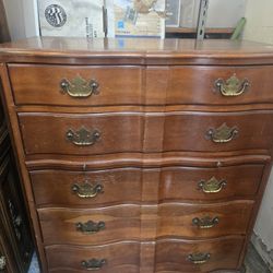 🥇🥇🥇Antique 5 Draw Dresser 
