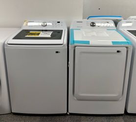 Samsung Washer & Electric Dryer Set – New