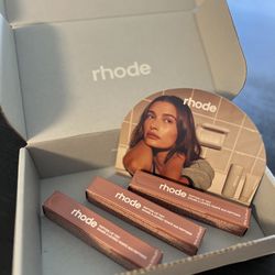 Rhode lip Tint Toast Color 