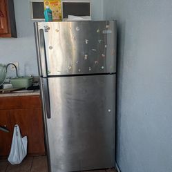 Fridge and washer