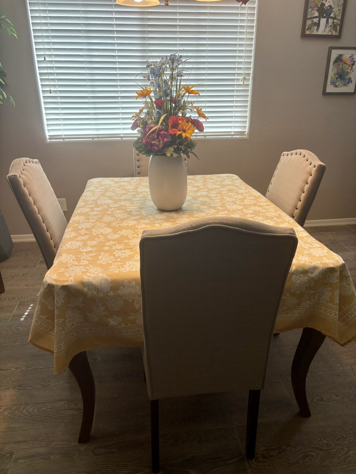 $150 Takes All! 6 Chairs & Dining Table With Leaf
