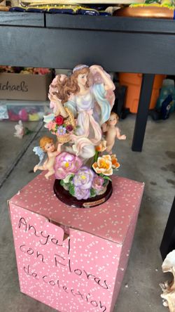 Angel Flower statue
