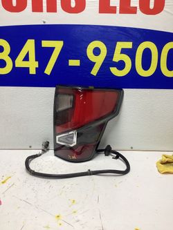 2020 2021 2022 Nissan Titan taillight