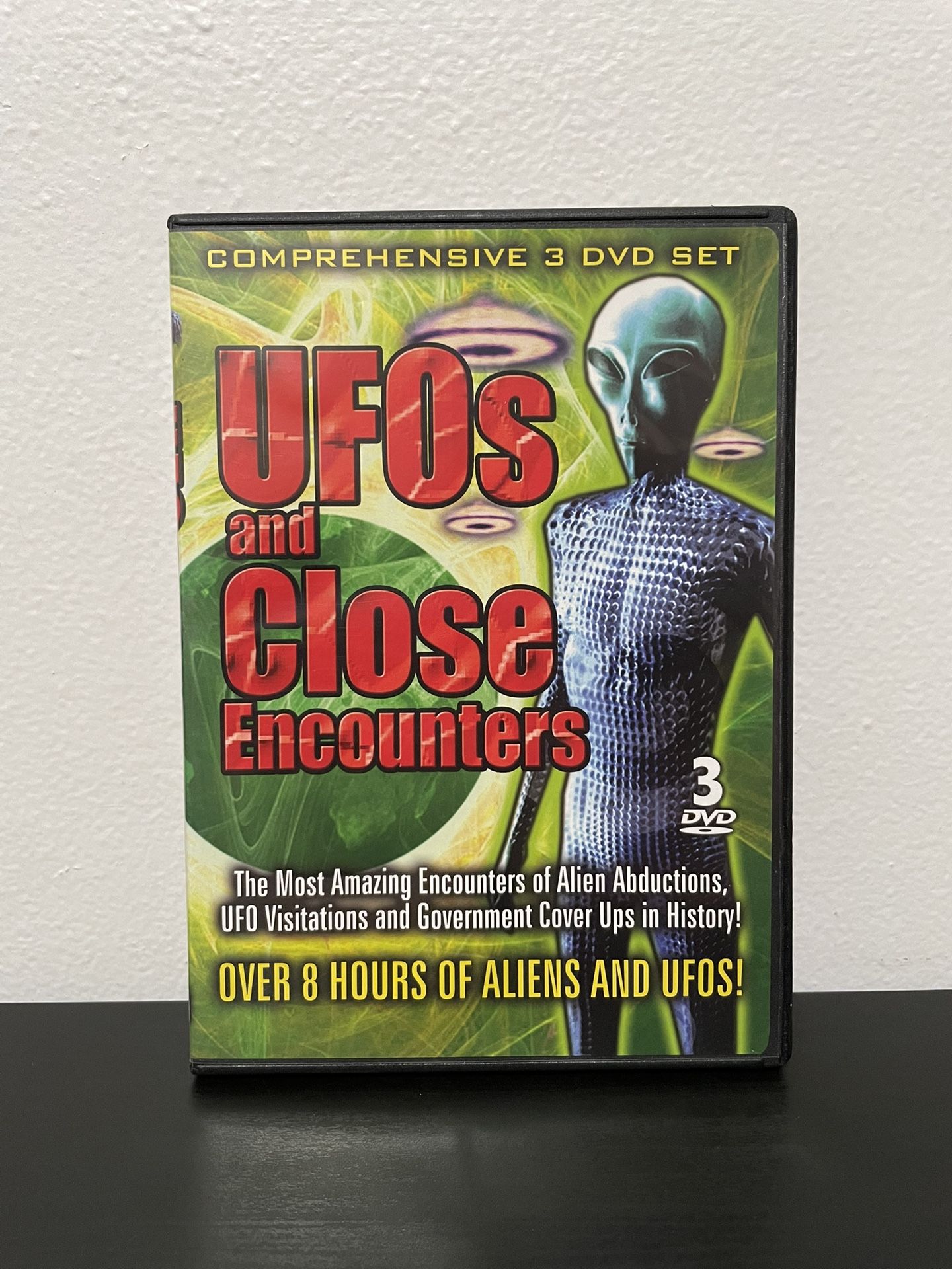 UFOs & Close Encounters DVD Documentary 3 Disc Set Aliens Conspiracy JRE 2010