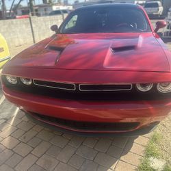 2015 Dodge Challenger 