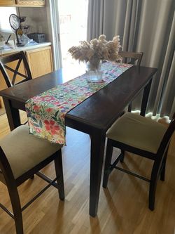 Free kitchen table and chairs