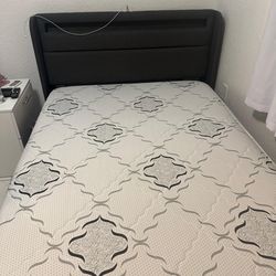 Cama full o matrimonial con gaveta