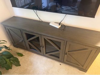 Tv console