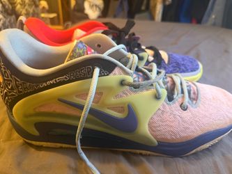 Kd15 shoes (size 18)