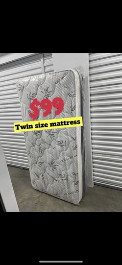 Twin Size Pillow Top Mattress 