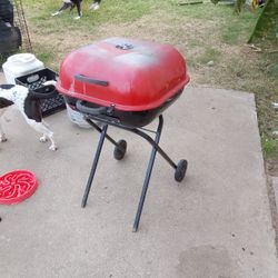 Charcoal grill